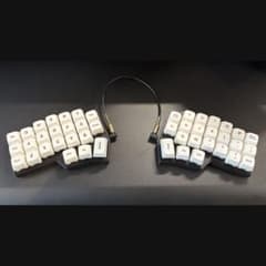 YIVU Corne V4 分割キーボード 有線 赤軸 Vial対応 ティルト付 - メルカリ