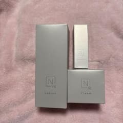 お値下げ　Nオーガニック　ブライト　化粧水　クリーム　美容液のサムネイル