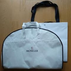 MONCLER  コートカバー ショップ紙袋のサムネイル