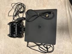 PlayStation 4 本体 + コントローラー2つのサムネイル