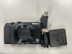 Nikon COOLPIXa900 35倍ズーム デジタルカメラのサムネイル