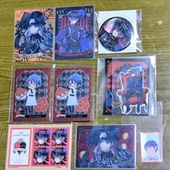 ツイステ　デュース・スペード　缶バッジ　ステッカー　トレカのサムネイル
