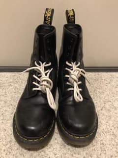 Dr.Martens(レディース) 8ホールのサムネイル