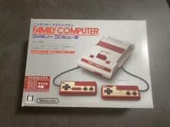 ニンテンドークラシックミニ ファミリーコンピュータ 本体【動作確認済み】のサムネイル