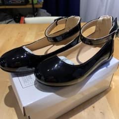 フォーマルパンプス　卒園式　入学式のサムネイル