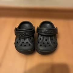 crocs 黒 ベビーサンダル C4のサムネイル