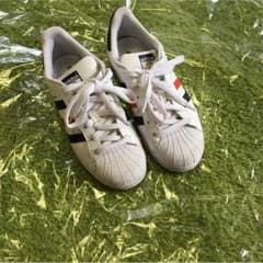 adidas スーパースター 訳ありのサムネイル