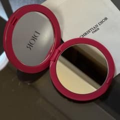 Dior コンパクトミラー ピンク 箱・巾着付きのサムネイル