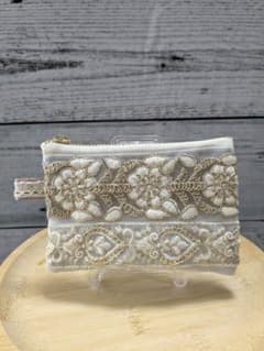 インド刺繍リボンミニポーチのサムネイル