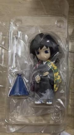 鬼滅の刃 海外 中国限定 フィギュア 梅雨シリーズ 冨岡義勇 - メルカリ