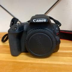 Canon EOS KISS X9i EOS KISS X9I ボディのサムネイル