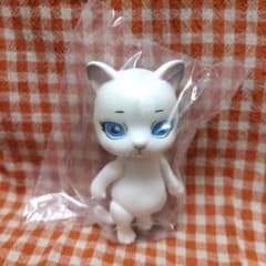 カプセルドール　whiteのサムネイル