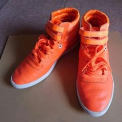 再最終  値下げ➰(*^ー^)ノ♪Reebok ハイミニのサムネイル