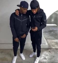 NIKEテックフリース黒上下s - メルカリ