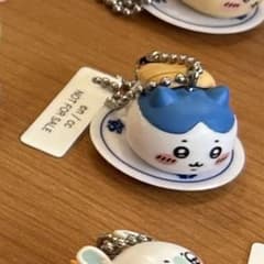 くら寿司　ハチワレストラップ　袋入りのサムネイル
