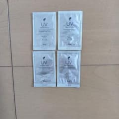 ILUS イコリス 日焼け止めジェルミルク　サンプル４点セット