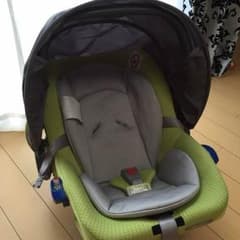 コンビチャイルドシートのサムネイル