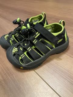 KEEN サンダル 16cm イエローのサムネイル