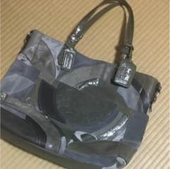 COACH☆新品未使用本物【値下げ】のサムネイル