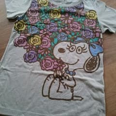 お値下げ‼︎ユニクロUT TシャツMサイズ♡のサムネイル