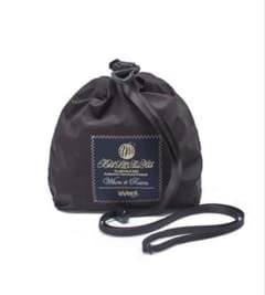 bbblllaaahhh DRAWSTRING POUCH s 即完売 - メルカリ