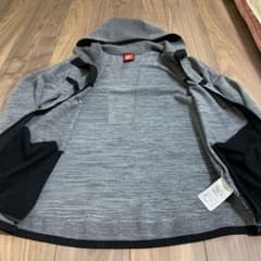 値下げします‼️ナイキテックニット パーカーのサムネイル