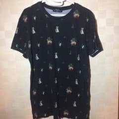 Tシャツ bershkaのサムネイル