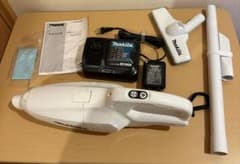 美品・フルセット】マキタ コードレス掃除機 CL107FD 紙パック付