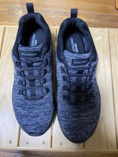 SKECHERS Memory Foam スニーカー 24.表示　小さめのサムネイル
