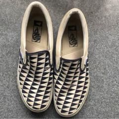 VANS スリッポン グリム ホワイト ネイビーのサムネイル