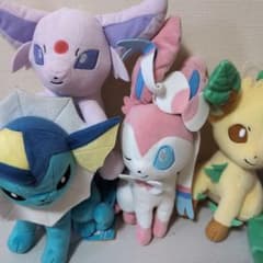 エーフィ リーフィア ニンフィアシャワーズ ぬいぐるみのサムネイル