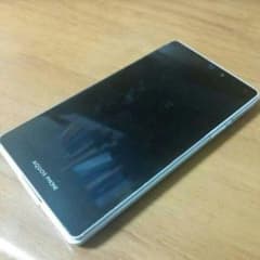 ISW16SH【充電器付き可】のサムネイル