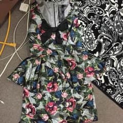 ドレスのサムネイル