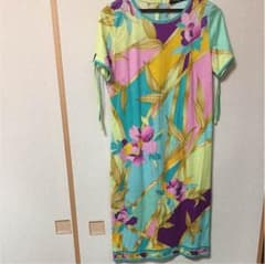 ほぼ新品 Leonard ワンピースのサムネイル