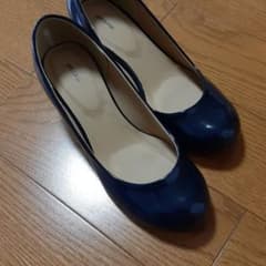 エナメルパンプス ネイビーのサムネイル