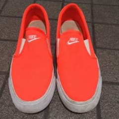NIKE スリッポン スニーカーのサムネイル