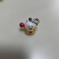 にゃんこ大戦争 トマト エプロン キーホルダーのサムネイル