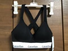 カルバンクライン　スポブラのサムネイル