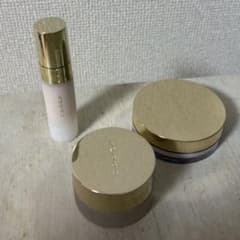 SUQQU ザ ファンデーション スターター キットのサムネイル
