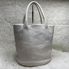 美品】ヒロフ トートバッグ バケツ型 シボ革 ホワイト Hロゴ 手提げ 
