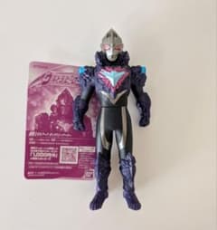 カ*️様 ウルトラヒーローシリーズ 闘戦士ギルアーク ギャラクシーアーマーのサムネイル