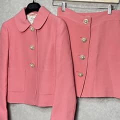 美品】MIUMIU ミュウミュウ セットアップ ビジュ ピンク スーツ - メルカリ