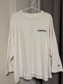 チャンピオン【メンズ】長袖Tシャツのサムネイル