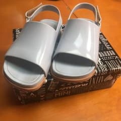 Mini melissa キッズサンダルのサムネイル