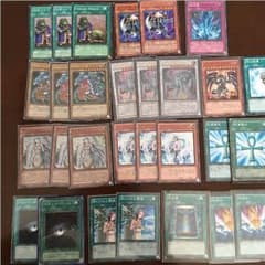 遊戯王 カードのサムネイル