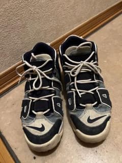 NIKE エアモアアップテンポ　モアテンのサムネイル