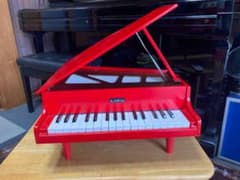 KAWAI カワイ グランドピアノ Grand Piano 32鍵盤 レッドのサムネイル