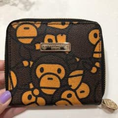 BAPE BABY MILO 財布のサムネイル