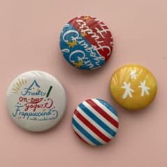 Starbucks Fruits on-top Yogurt ピンバッジ スタバ - メルカリ