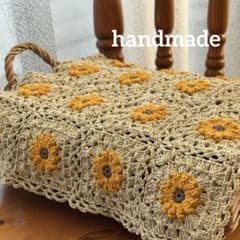 ハンドメイド 手編みマルチカバー ベージュ モチーフ編み かぎ針編み